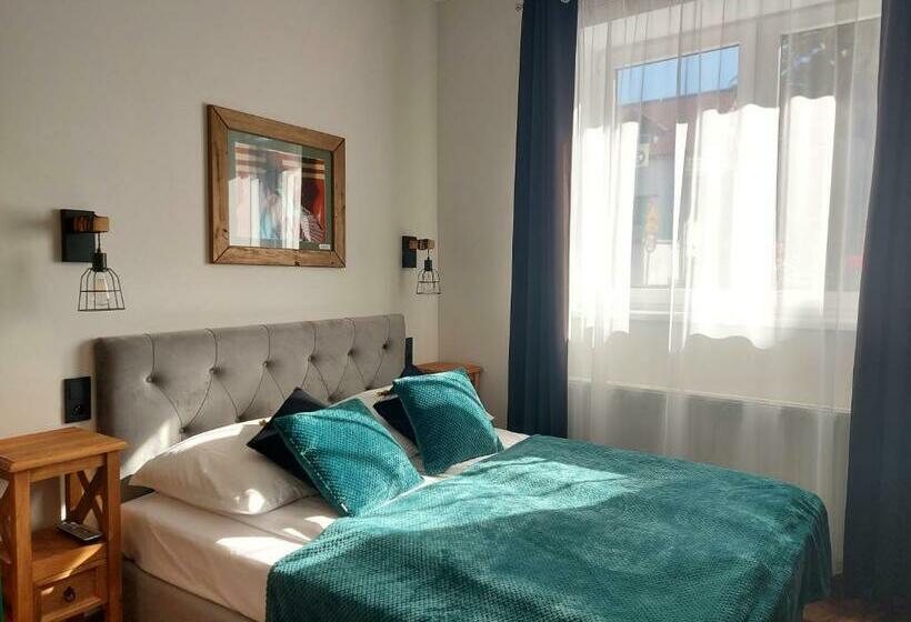 펜션 4 Strony świata Pokoje I Apartamenty