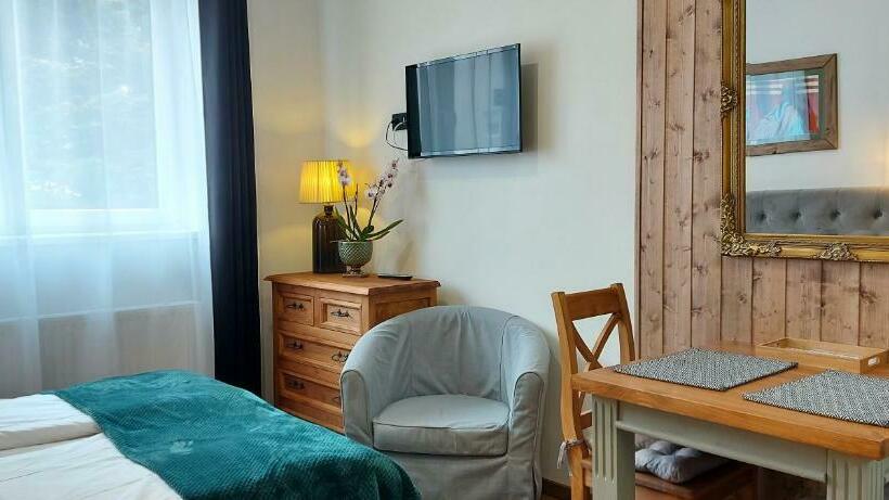 펜션 4 Strony świata Pokoje I Apartamenty