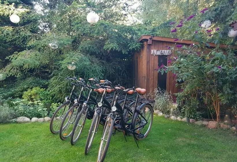 Majatalo 4 Strony świata Pokoje I Apartamenty