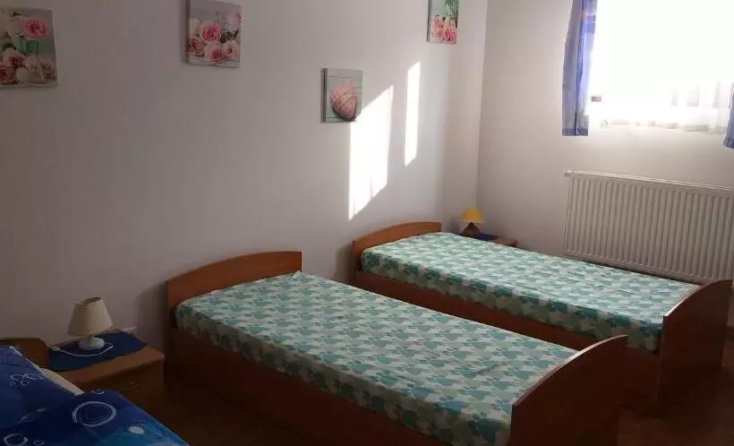 پانسیون Apartamenty U Ani