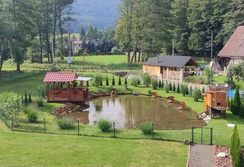 Majatalo Nad Cedronem