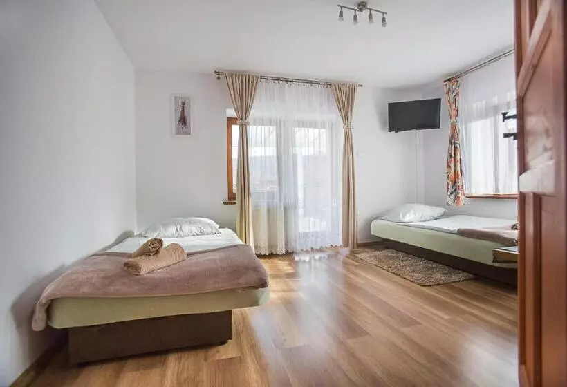 Majatalo Nad Cedronem