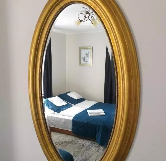 Majatalo Apartamenty I Pokoje Gościnne Kołodziejówka