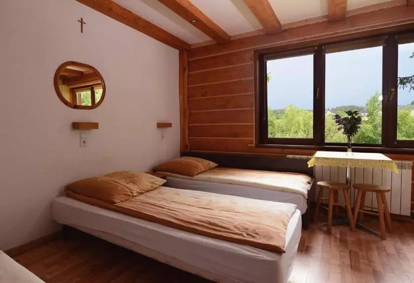 Pensjonat Lesniczówka