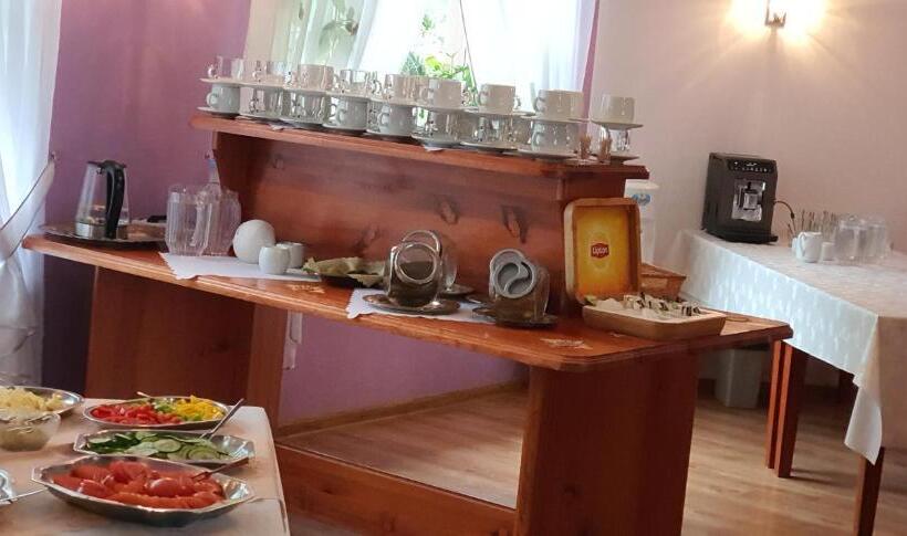 リゾートホテル Pensjonat Pory Roku