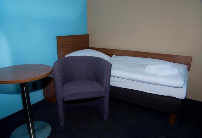 リゾートホテル Pensjonat Pory Roku