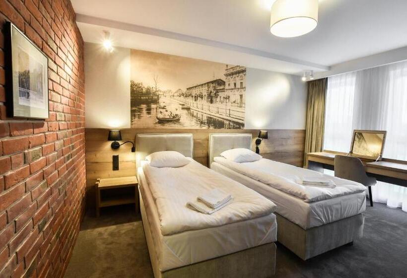 Strzelnica Hotel I Restauracja