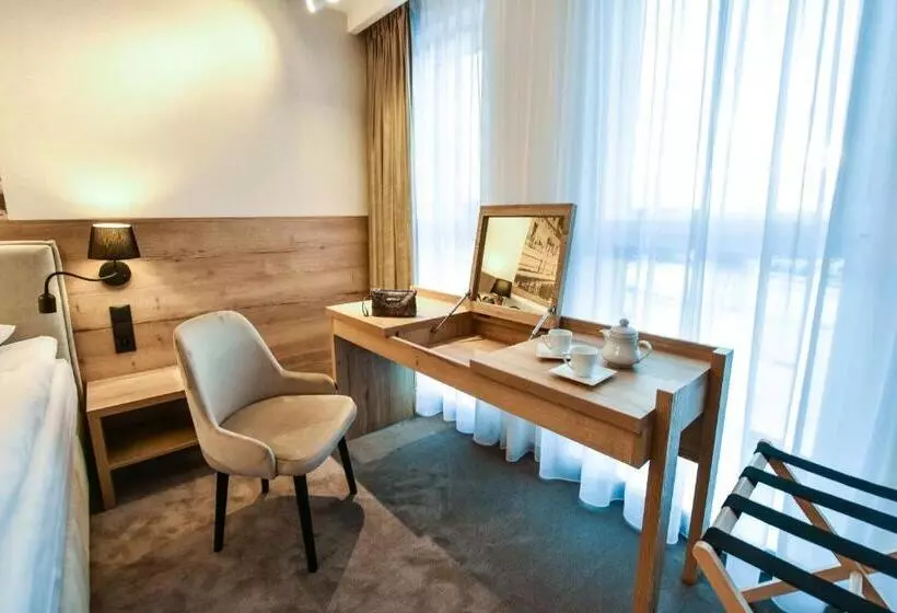 Strzelnica Hotel I Restauracja