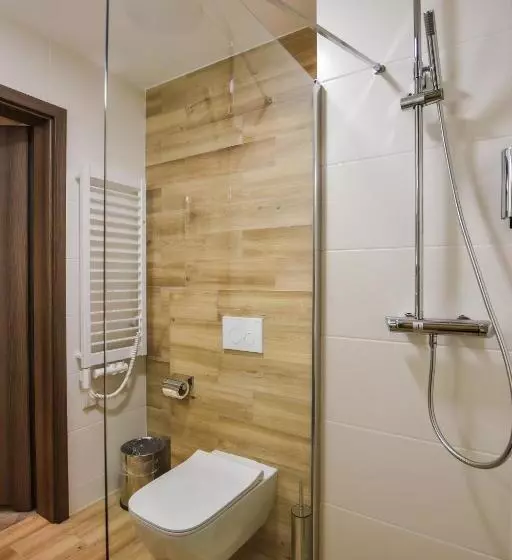 Strzelnica Hotel I Restauracja