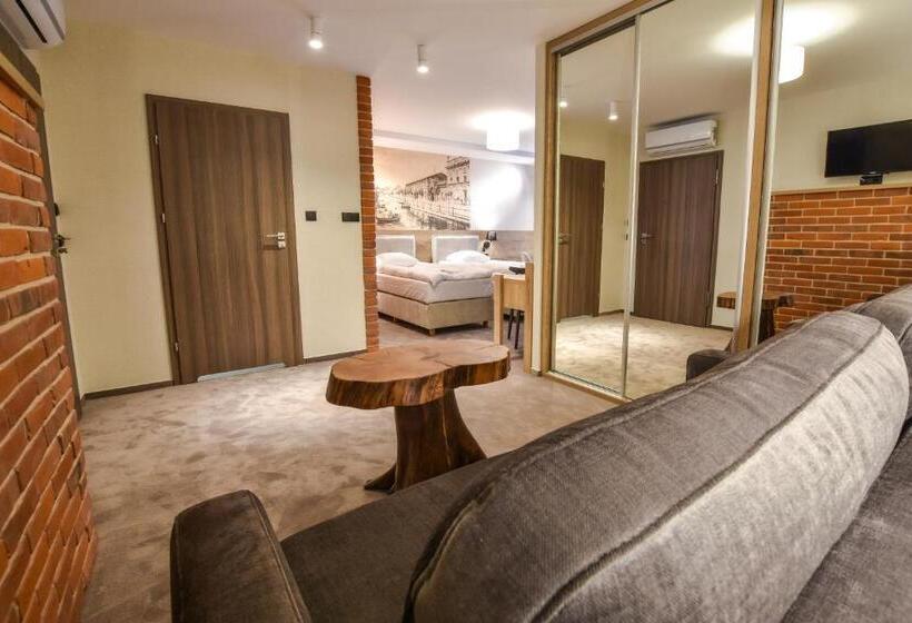 Strzelnica Hotel I Restauracja