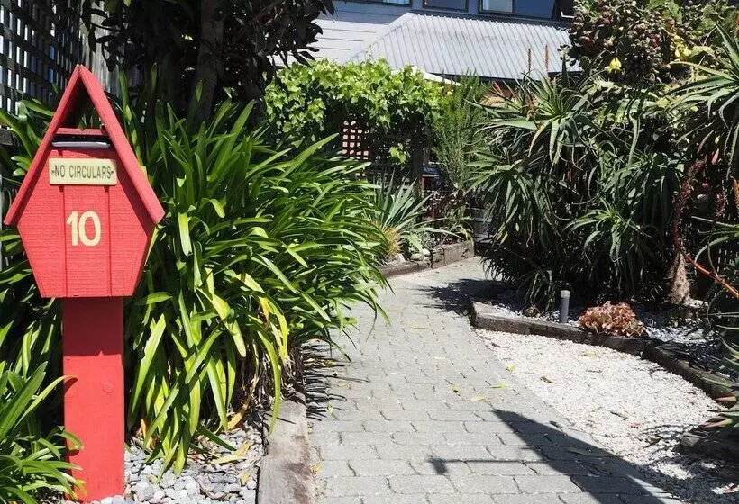 Cămin Tasman Bay Backpackers