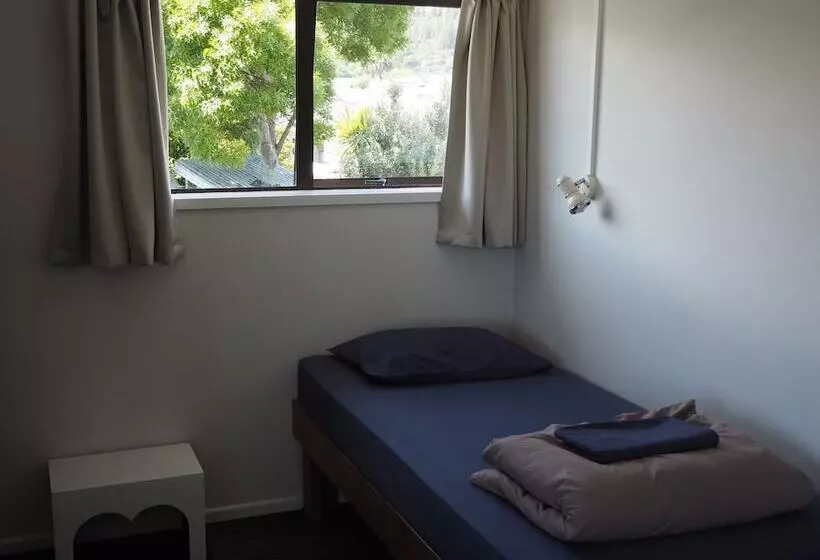 Cămin Tasman Bay Backpackers