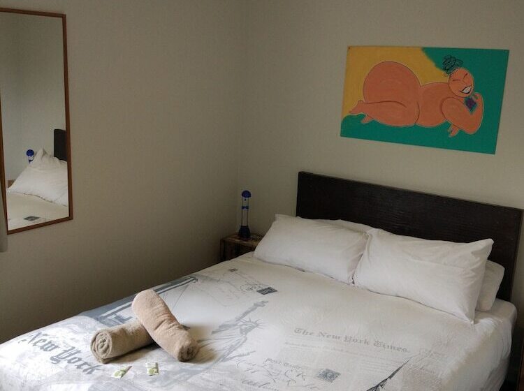 הוסטל Tasman Bay Backpackers