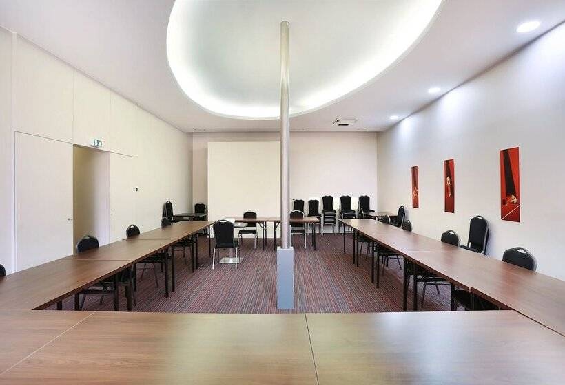 Appart'hôtel Odalys City Colombélie