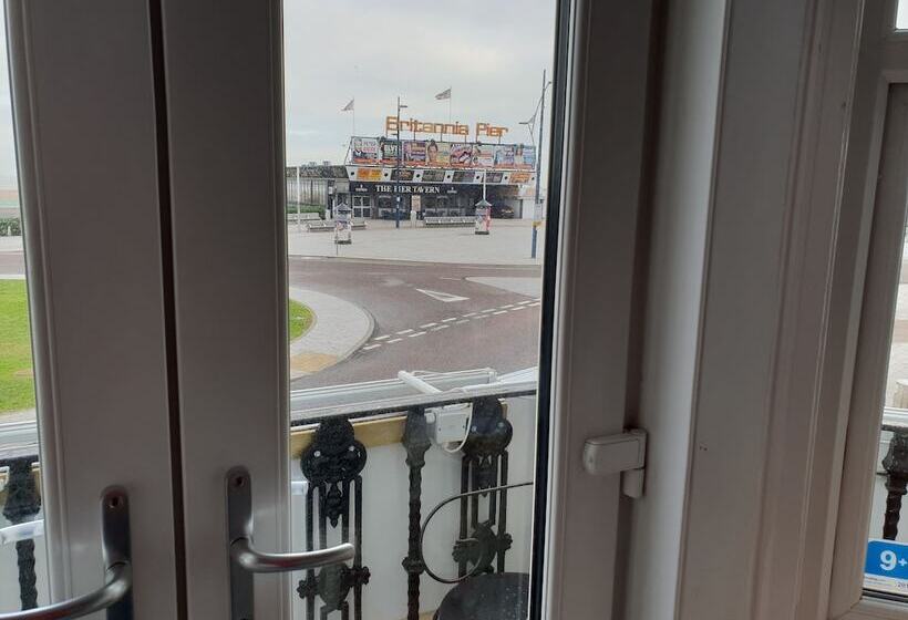 צימר Henry S On The Prom