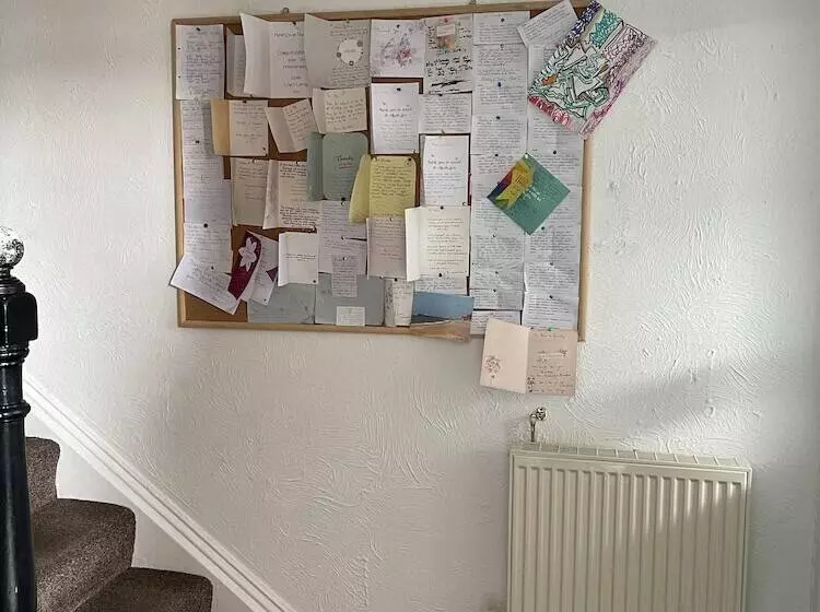 Bed and Breakfast Henry S On The Prom