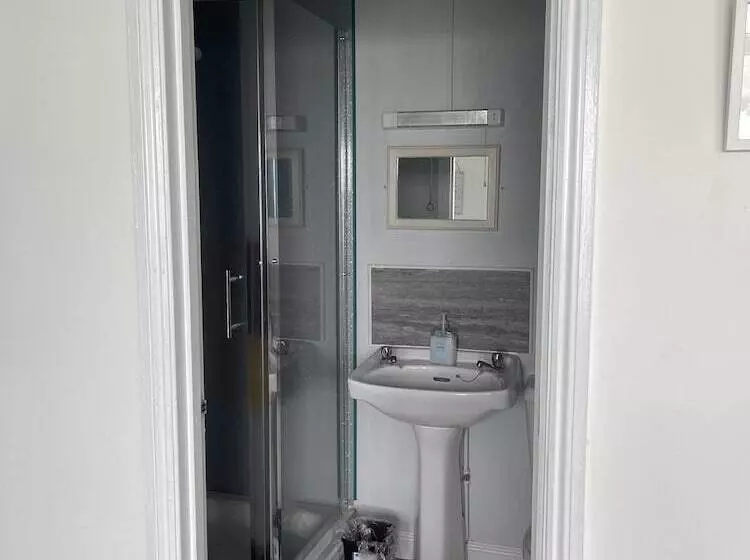 Bed and Breakfast Henry S On The Prom