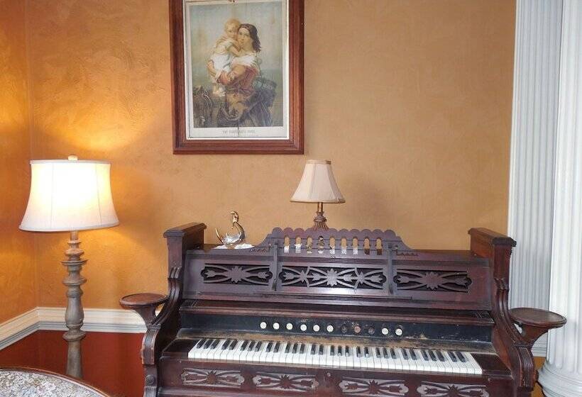 Bed and Breakfast Proctor Mansion Inn