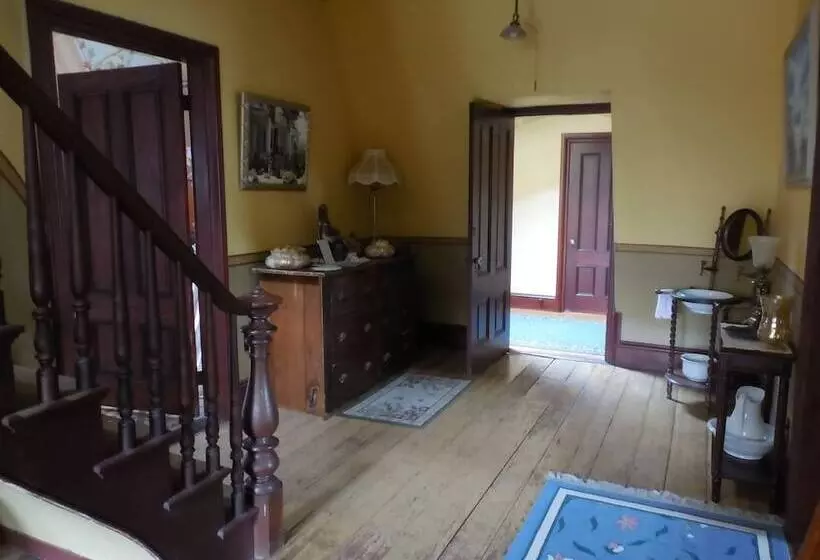 Bed and Breakfast Proctor Mansion Inn