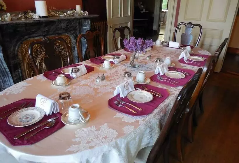 Bed and Breakfast Proctor Mansion Inn
