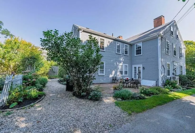 Bed and Breakfast Sally Webster Inn