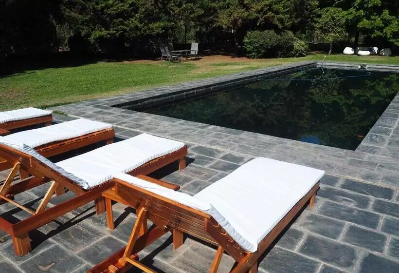 민박 Villa Victoria Lodge