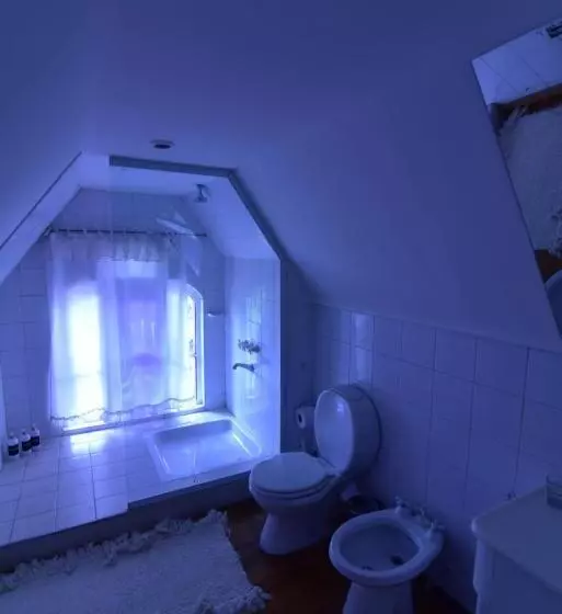 민박 Villa Victoria Lodge