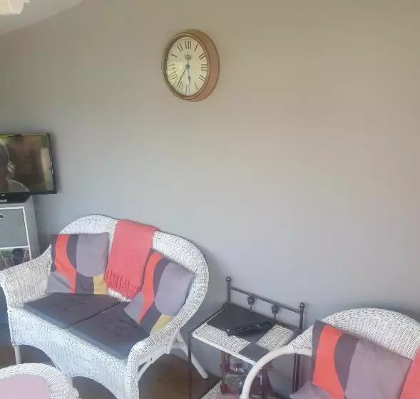 Broadlea Of Robgill Country Cottage & Bed And Breakfast