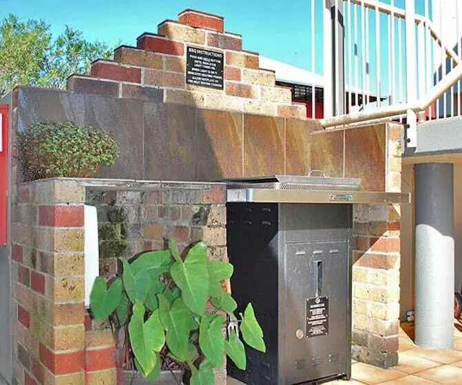 Byron Central Apartments