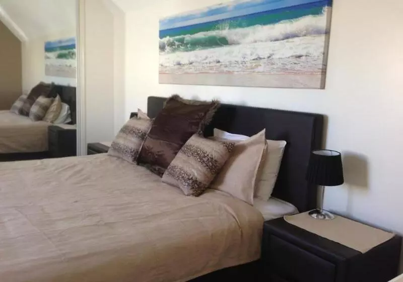 Byron Central Apartments