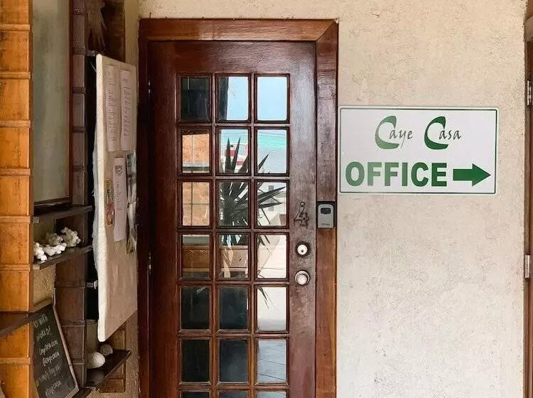 هتل Caye Casa