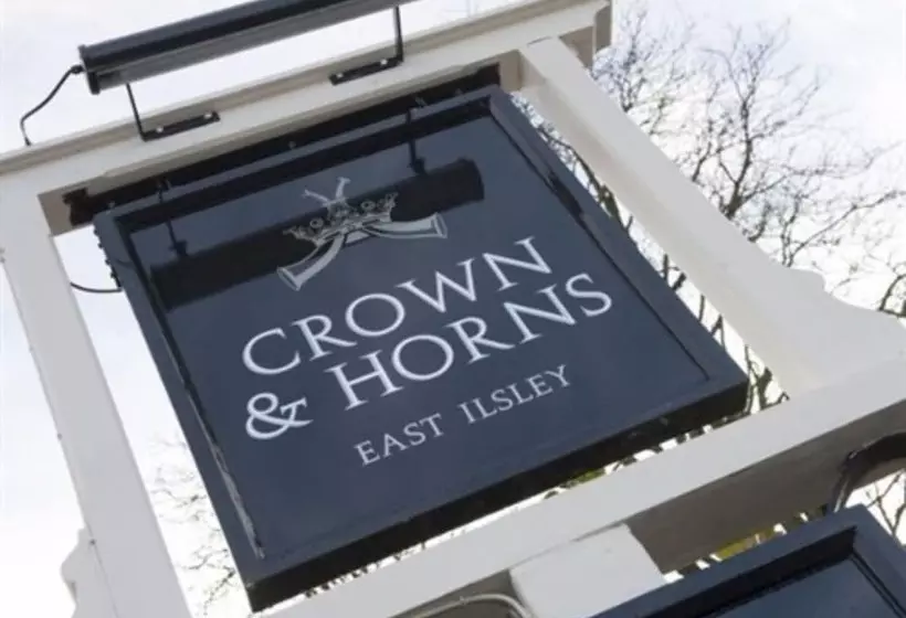 Hotelli Crown And Horns Inn