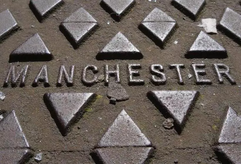 هتل Hendham House