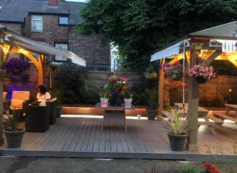 هتل Hendham House