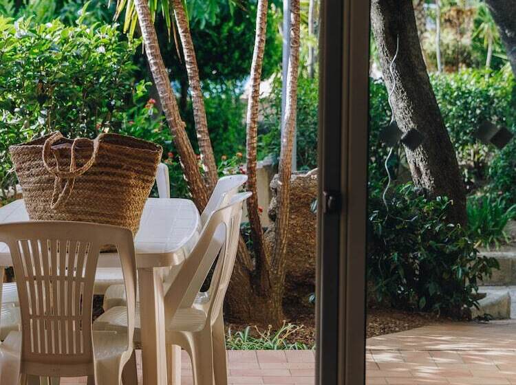 호텔 Hôtel Et Résidence Benista