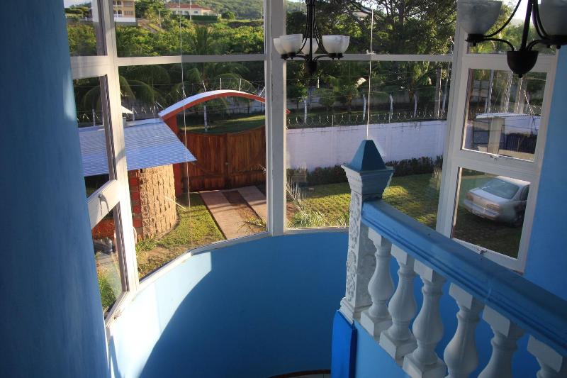 هتل Sabas Beach Resort