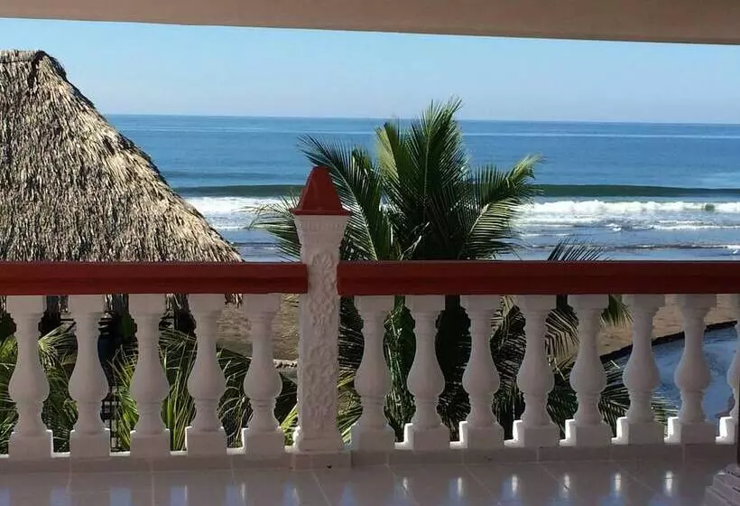 هتل Sabas Beach Resort