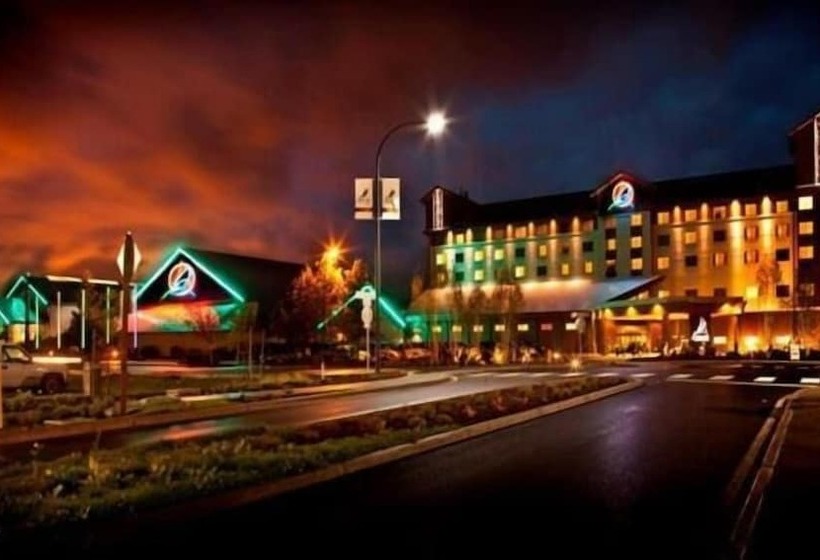 Отель Swinomish Casino & Lodge