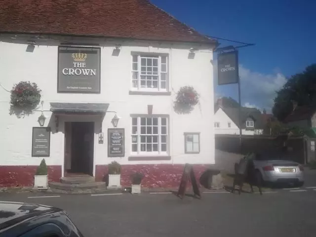 酒店 The Crown Aldbourne