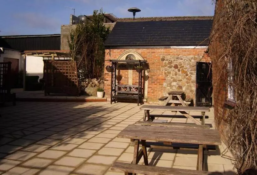 酒店 The Crown Aldbourne