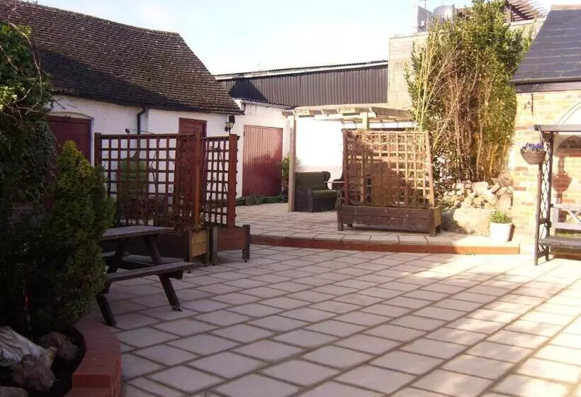 酒店 The Crown Aldbourne