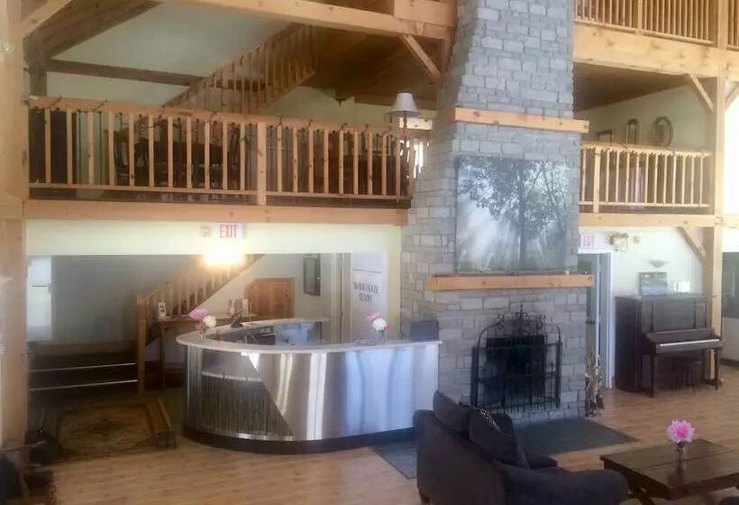 호텔 Timber House Resort