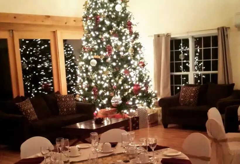 호텔 Timber House Resort