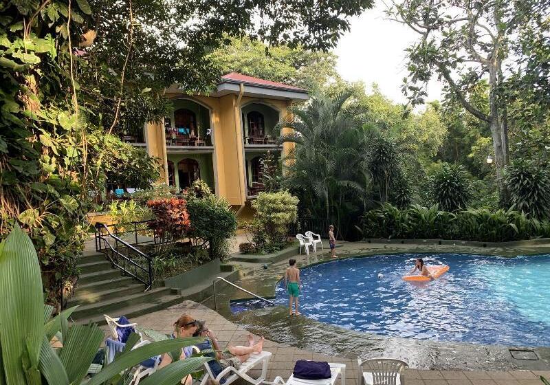 هتل Trapp Family Country Inn