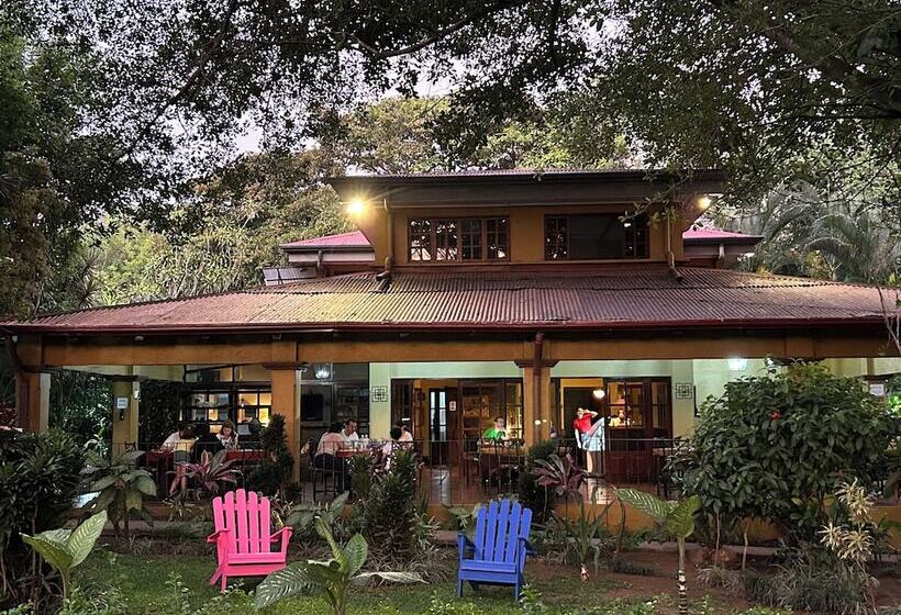 هتل Trapp Family Country Inn