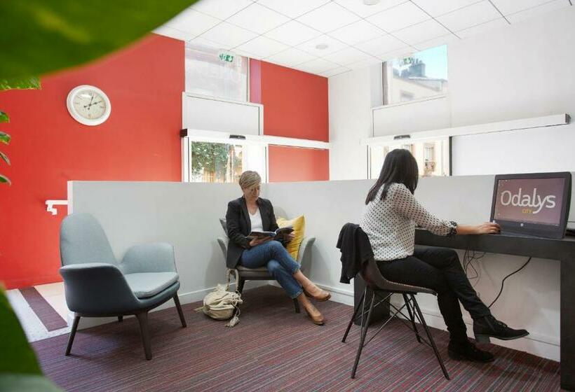 Appart'hôtel Odalys City Colombélie