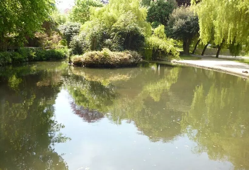 ペンション Score Valley Country House