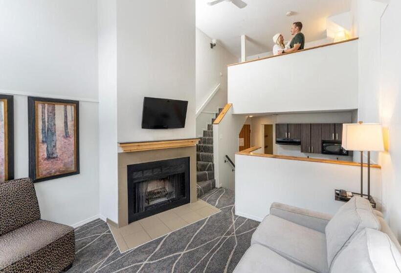 Курорт Mountain Side Hotel Whistler By Executive