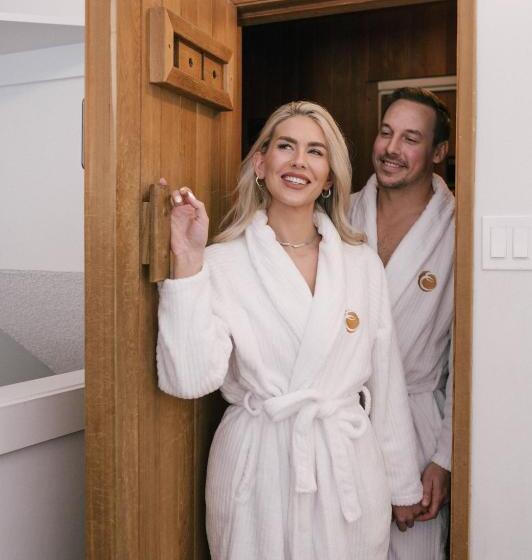 Курорт Mountain Side Hotel Whistler By Executive