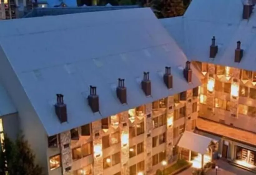 渡假胜地 Mountain Side Hotel Whistler By Executive